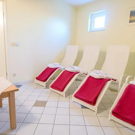 アパート Residenz Am 1-18 *